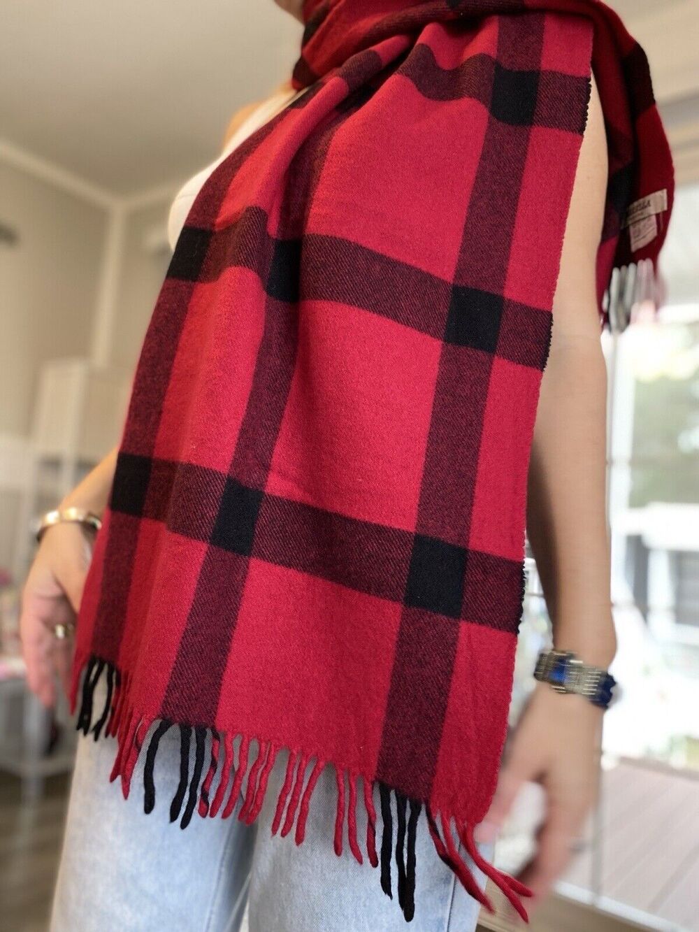 Marella Large and luxurious scarf of the highest quality 100% Wool Plaid Vintage